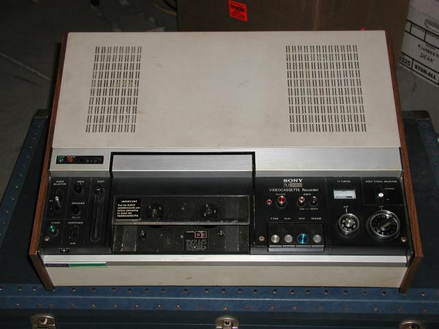 Sony VO-1600 Umatic Video Cassette Recorder