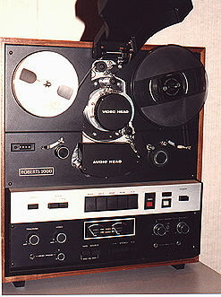 Akai VT-800